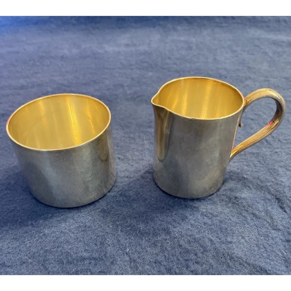 Silver plate miniature creamer made in England W .S&S EPNS A 1